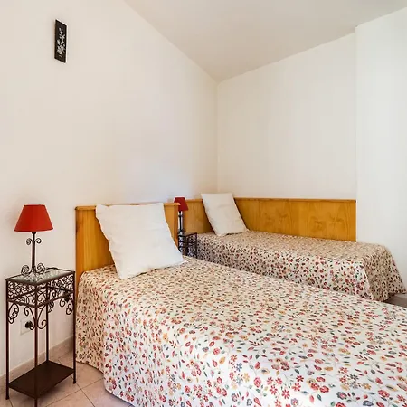 Holiday home In With Private Courtyard Minerve